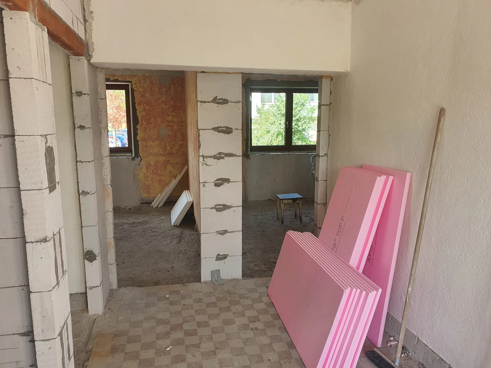 Júl 2023 — pôvodný stav objektu pred ďalšou etapou